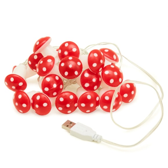 Kikkerland Red White Mushroom Toadstool 10ft USB String Lights - Picture 1 of 5